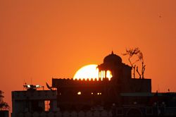 Sunset in Pushkar, Rajasthan by Dr. Glazunov

